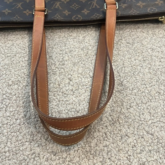 Louis Vuitton Cabas Mezzo - Picture 16 of 16